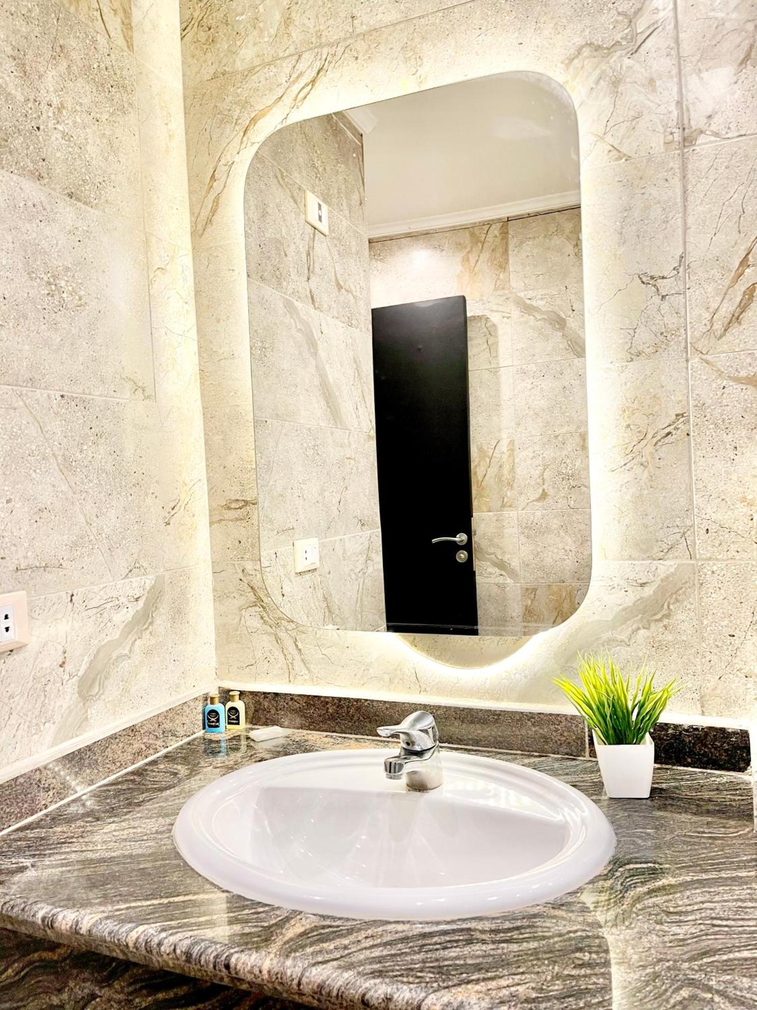 Comfort Giza Inn View Al Kawm al Akhdar Exterior foto